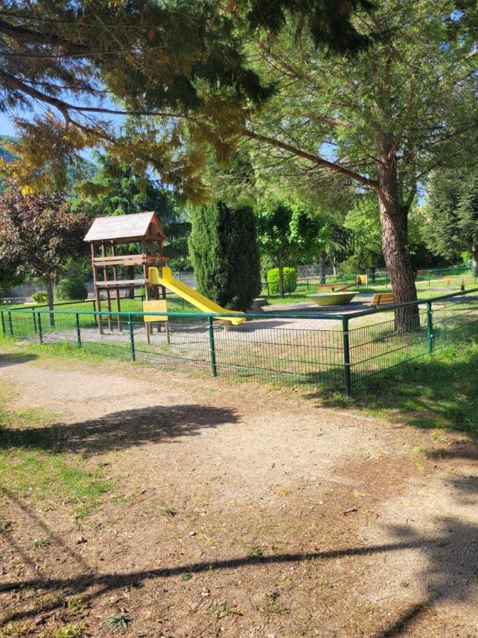 Appartement Ardeche Vallee De L'Ouveze Sans Exterieur Mais A Proximite De Parcs Flaviac Luaran gambar